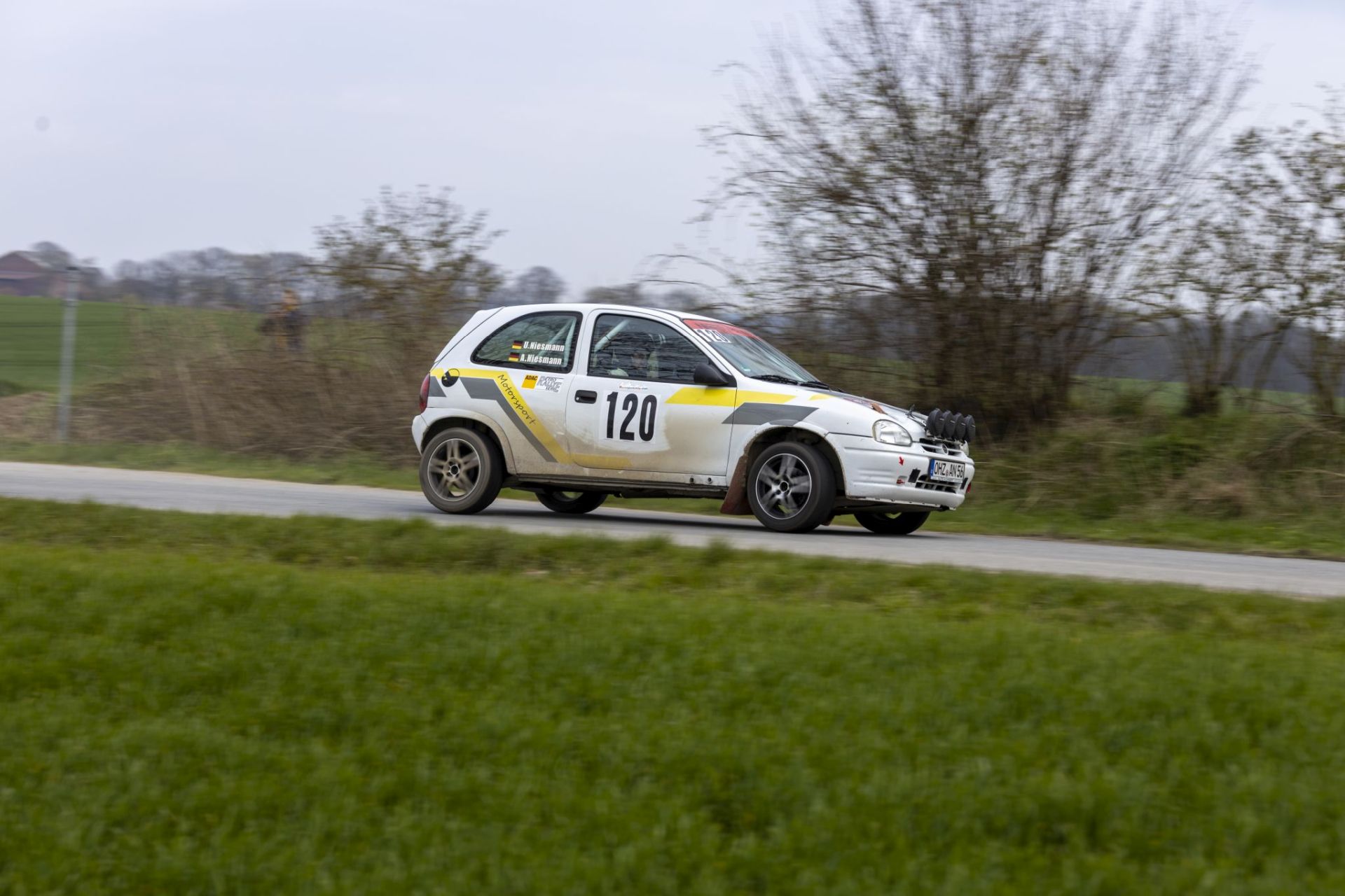 3B9A4711