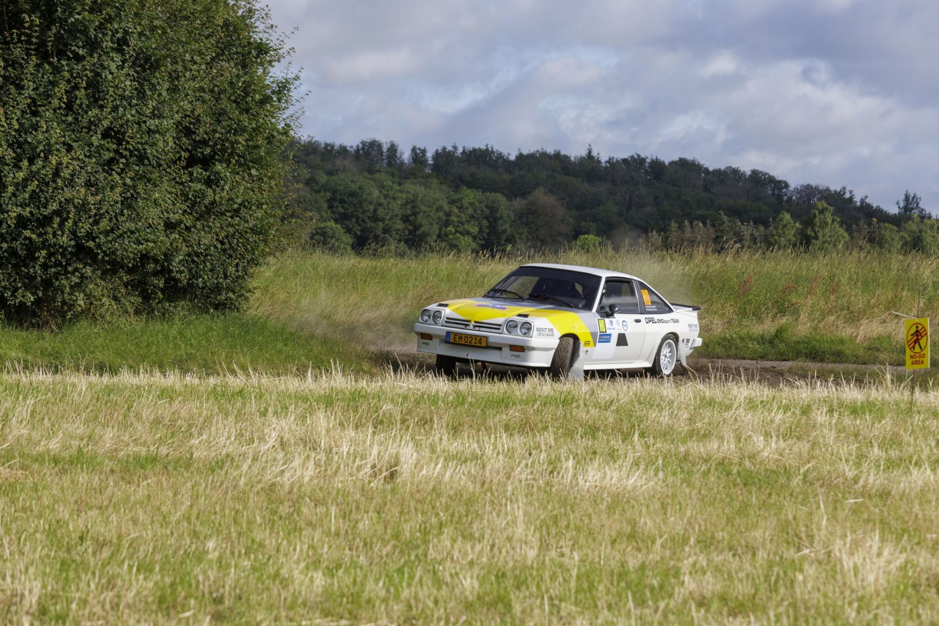 GD4A6173